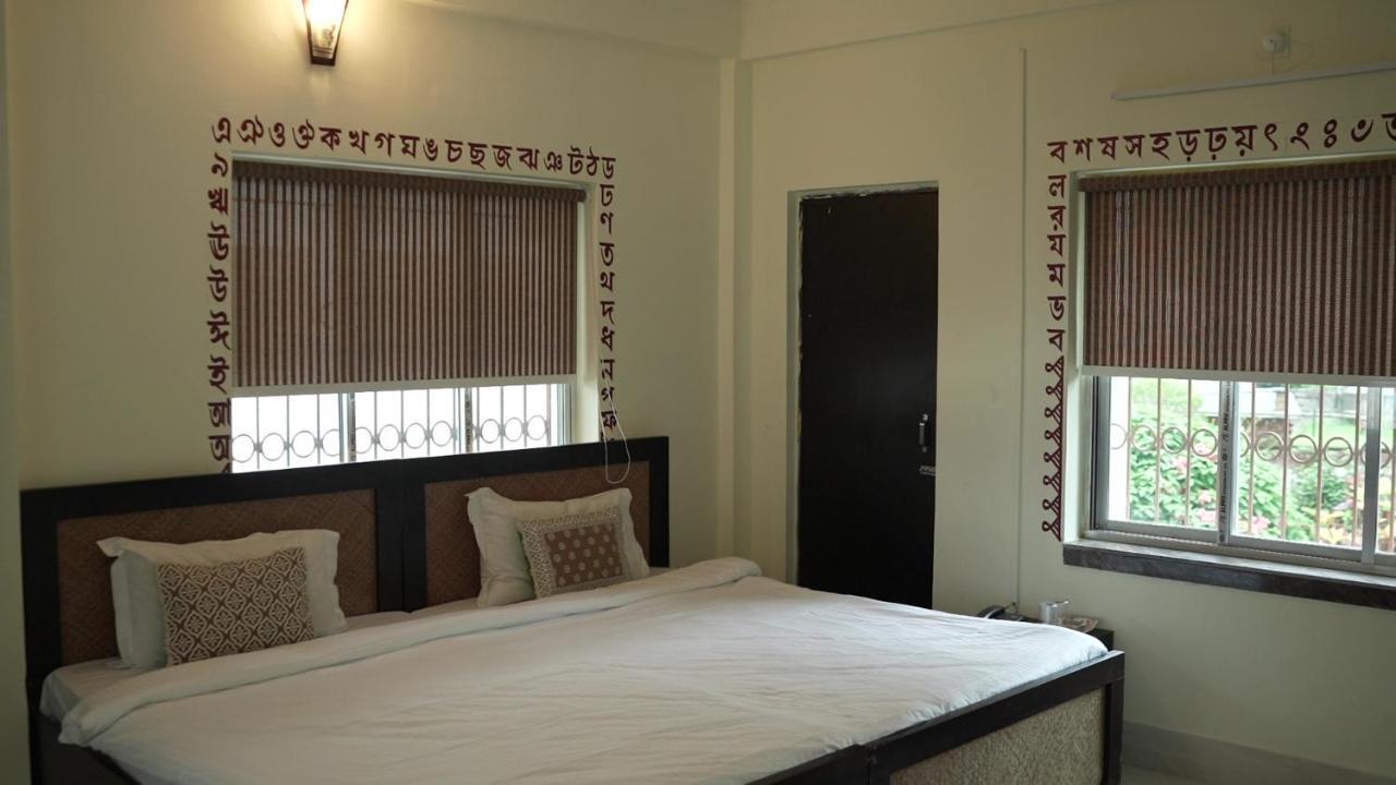 Hotel Kolam Shānti Niketan Екстериор снимка
