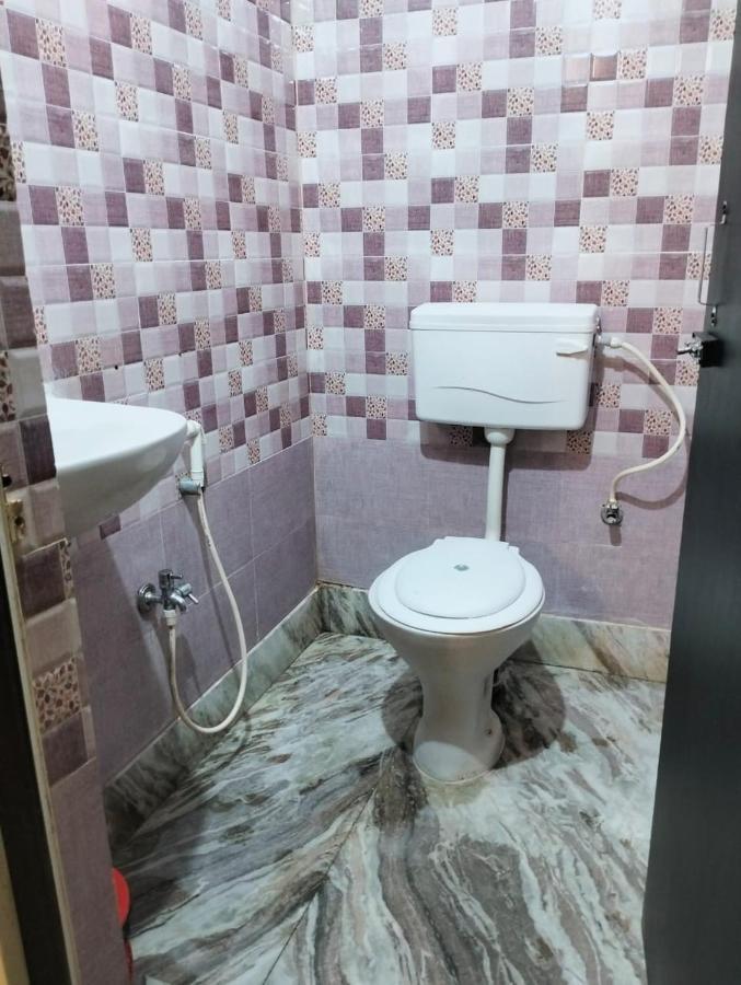 Hotel Kolam Shānti Niketan Екстериор снимка