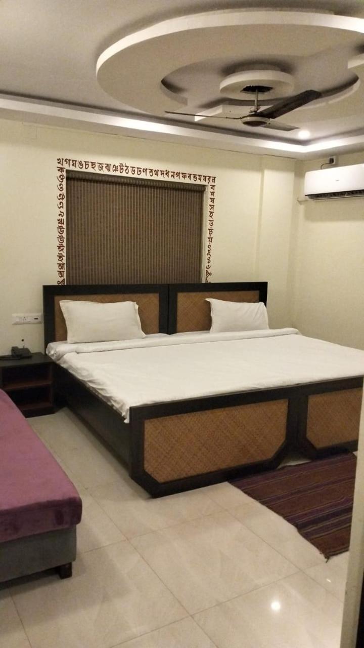 Hotel Kolam Shānti Niketan Екстериор снимка